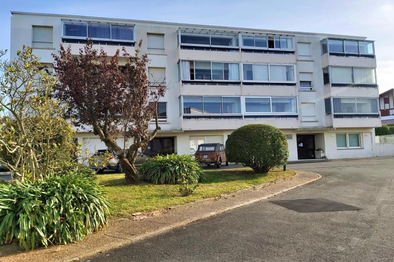 Appartement A Hendaye Avec Piscine Et A Cote De La Plage Экстерьер фото